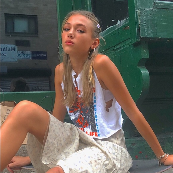 Meet your Posher, Haley - Picture 8 of 8